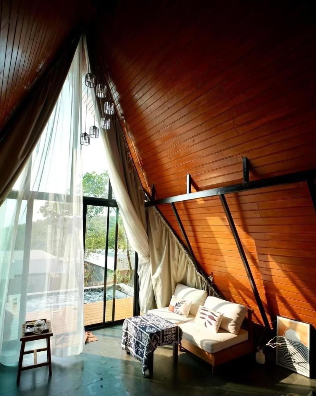 Phuzita Kohlarn-ภูศิตา เกาะล้าน Villa Buitenkant foto